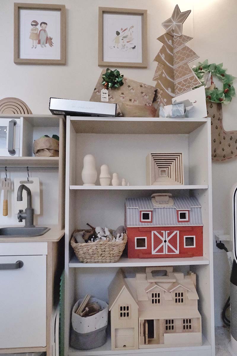 How to Create a Montessori-inspired Kitchen Drawer for Your Toddler -  Magnolia Stripes