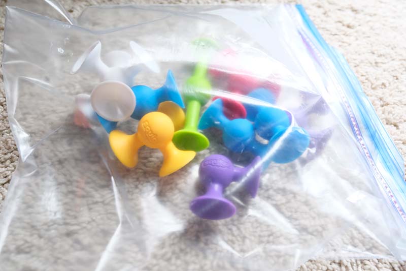 10 Engaging Toddler Busy Bags for Long Flights