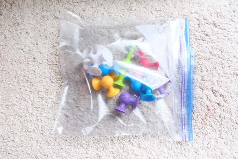 10 Engaging Toddler Busy Bags for Long Flights